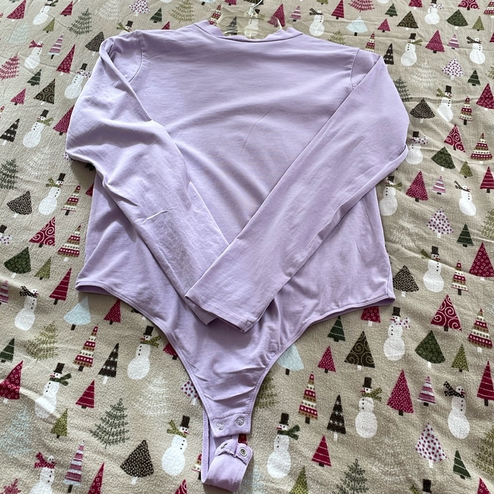 FASHION NOVA Lilac Purple Bodysuit 💜👾💟